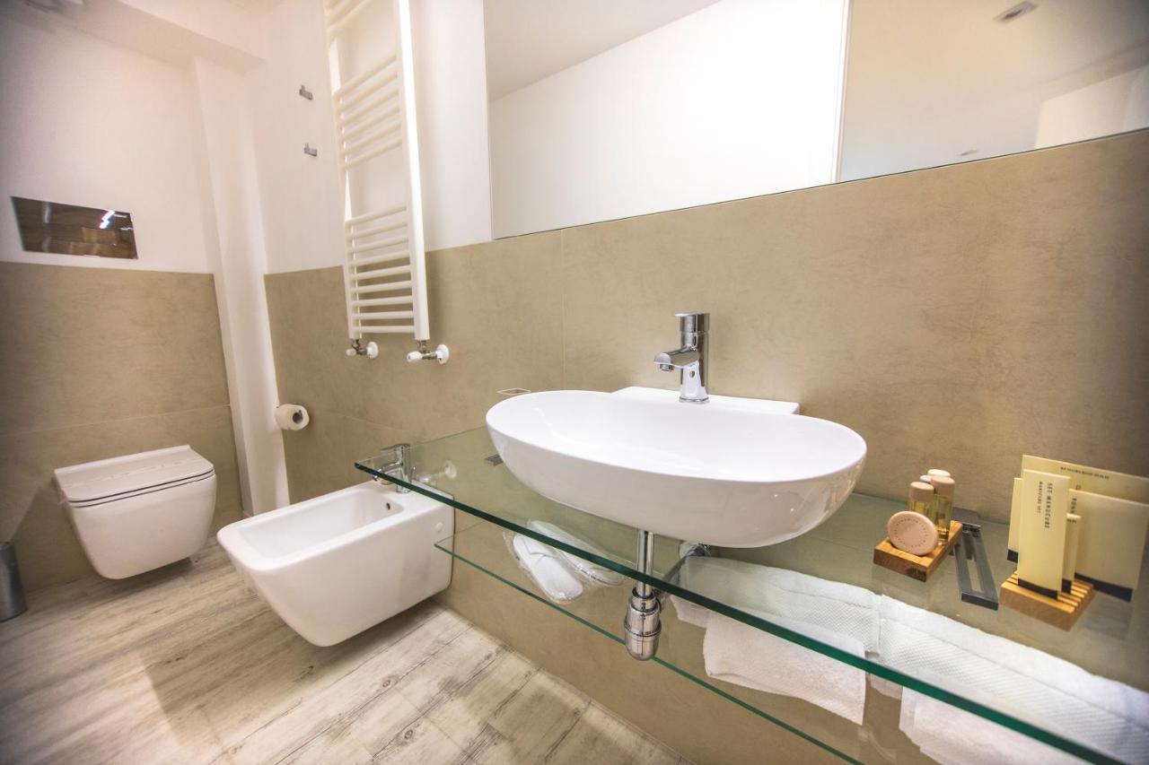 Suite Quaroni Палермо Экстерьер фото
